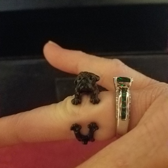 Black Pug Ring - Picture 2 of 2